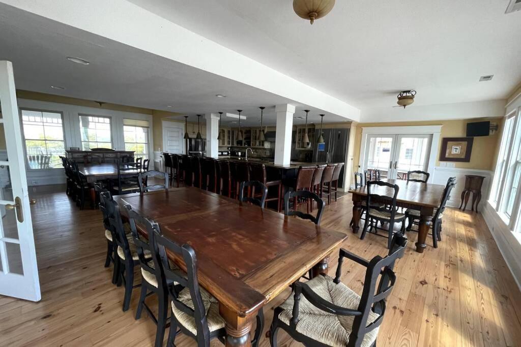 Oceanfront Grandeur In 4X4 Outerbanks - Mark Twain Corolla Exterior foto